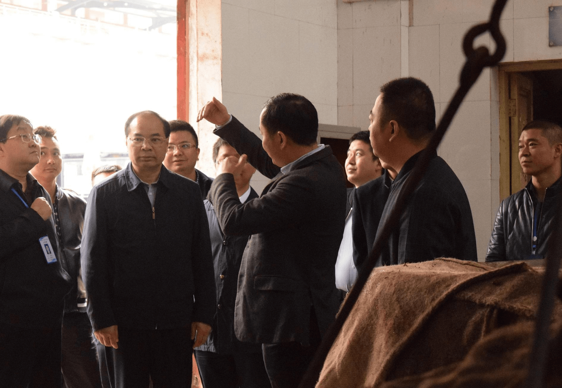 市委书记视察